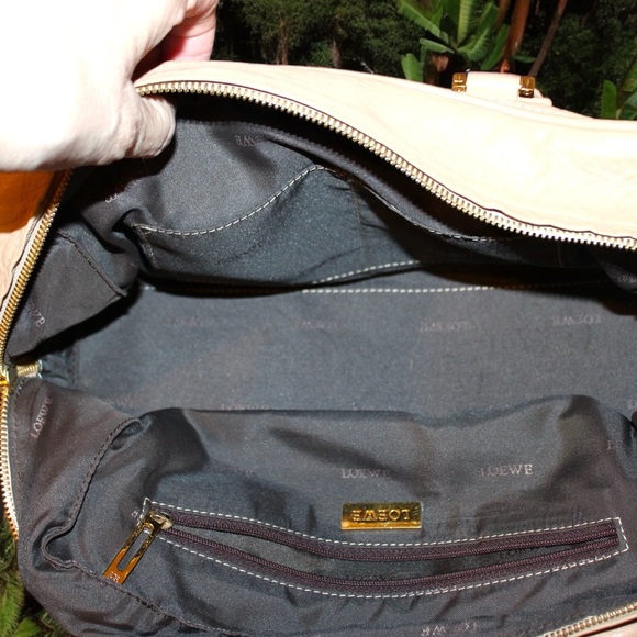 Loewe Amazonia Handbag - EUC - Picture 9 of 10